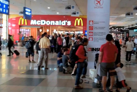 C_McDonalds bao cao doanh thu giam