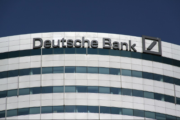 C_Deutsche Bank dinh cat giam 20000 viec lam