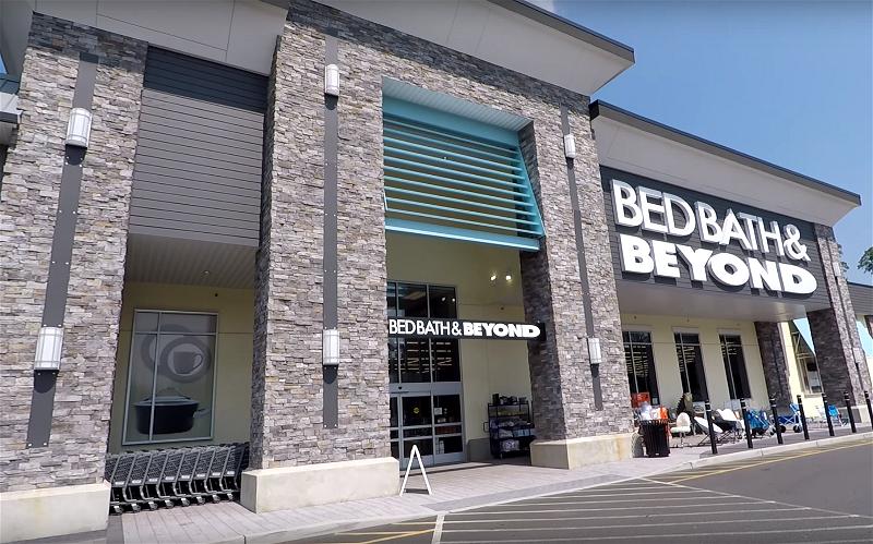 a_bed bath and beyond store
